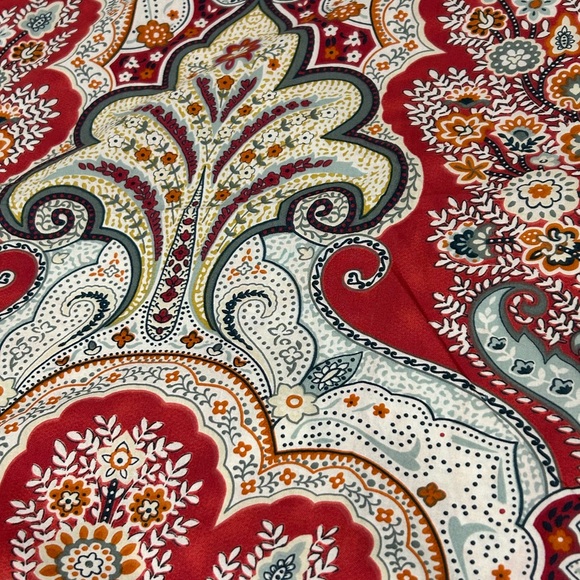 Pottery Barn Red Jordana Paisley Percale King Size Duvet Cover - Picture 4 of 5